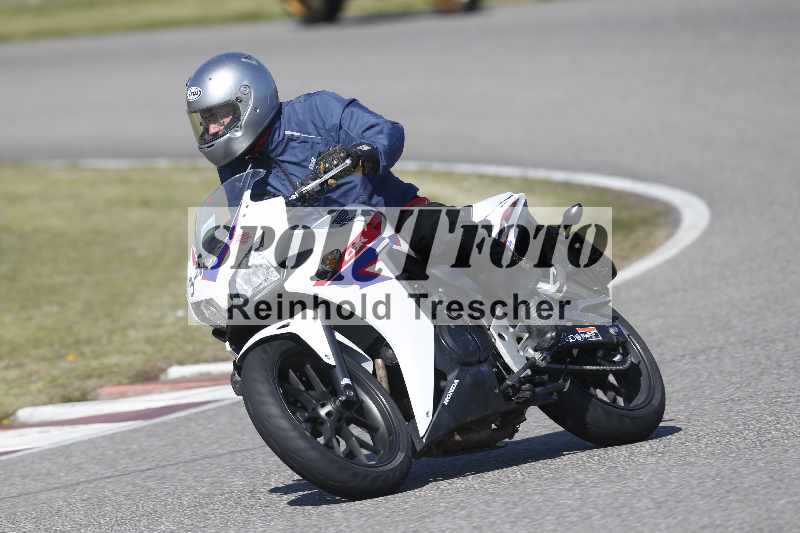 /01 02.04.2026 MAZ ADR/Gruppe rot/34